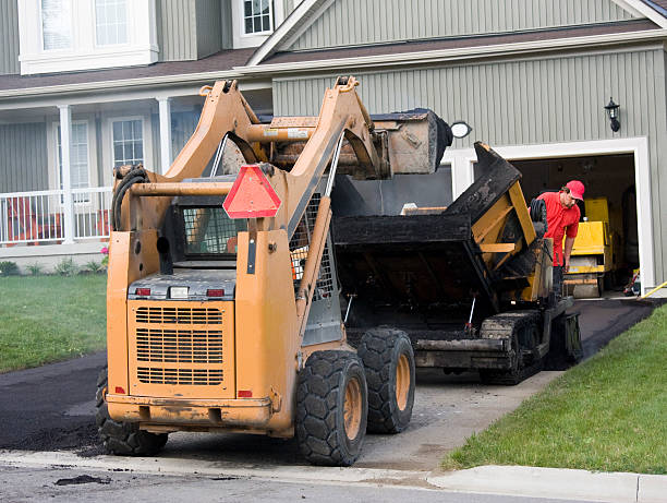 Best Driveway Paving Contractor  in Gainesboro, TN